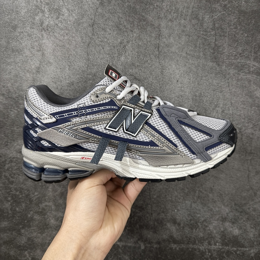 New Balance Sneakers
