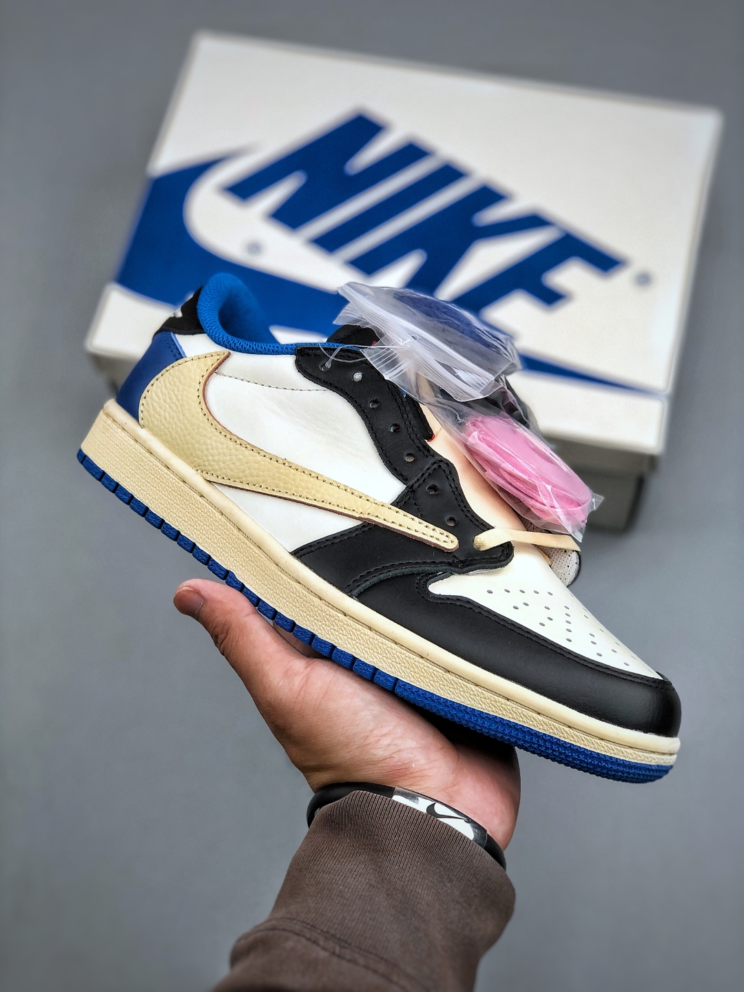 Jordan Air Jordan 1 Low Sneakers