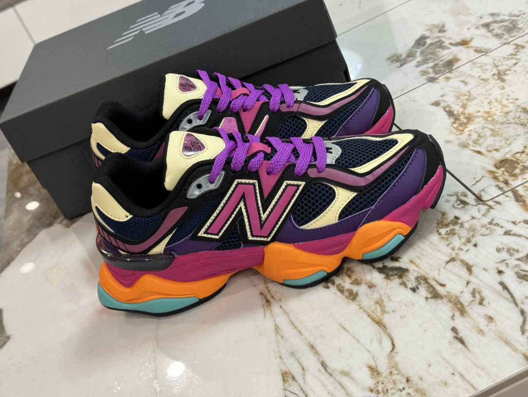 New Balance 9060 Sneakers