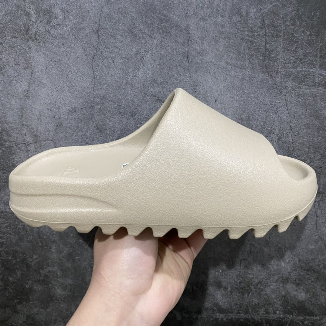 Yeezy Yeezy Slide Sneakers