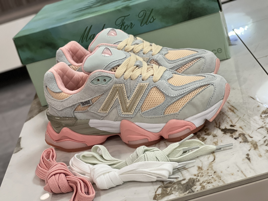 New Balance 9060 Sneakers