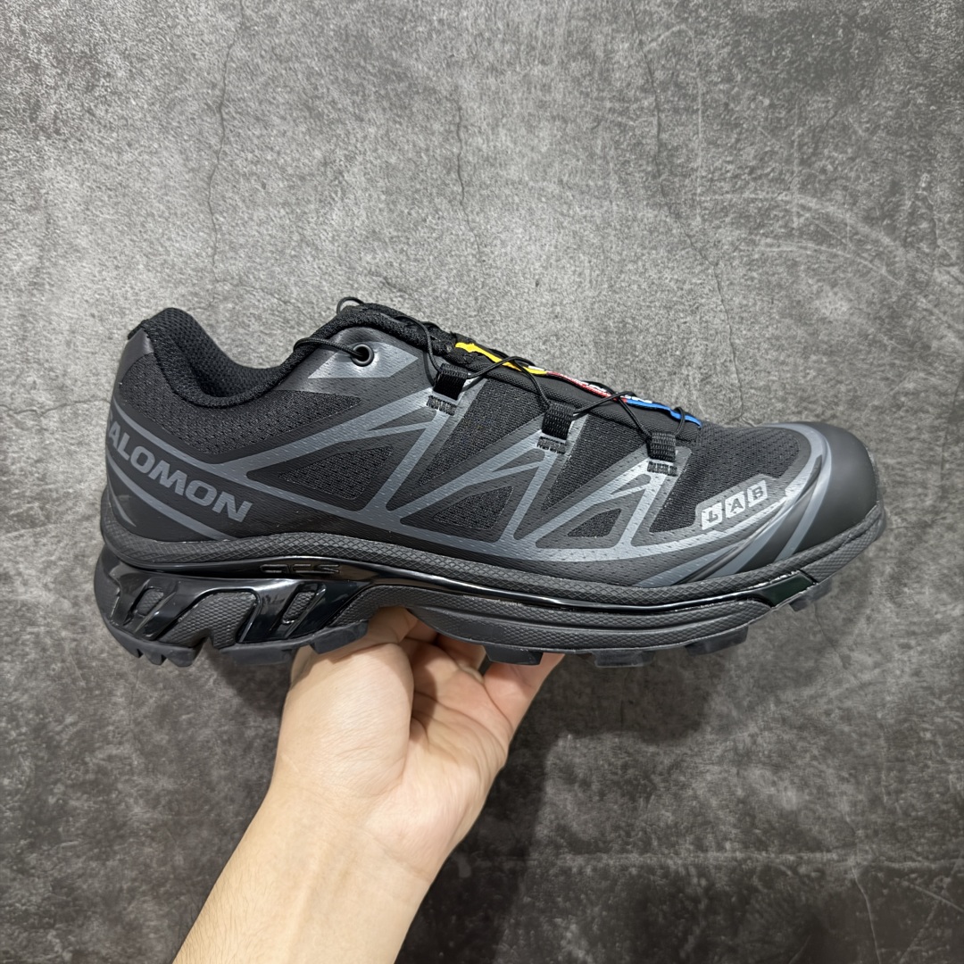 Salomon XT-6 Sneakers