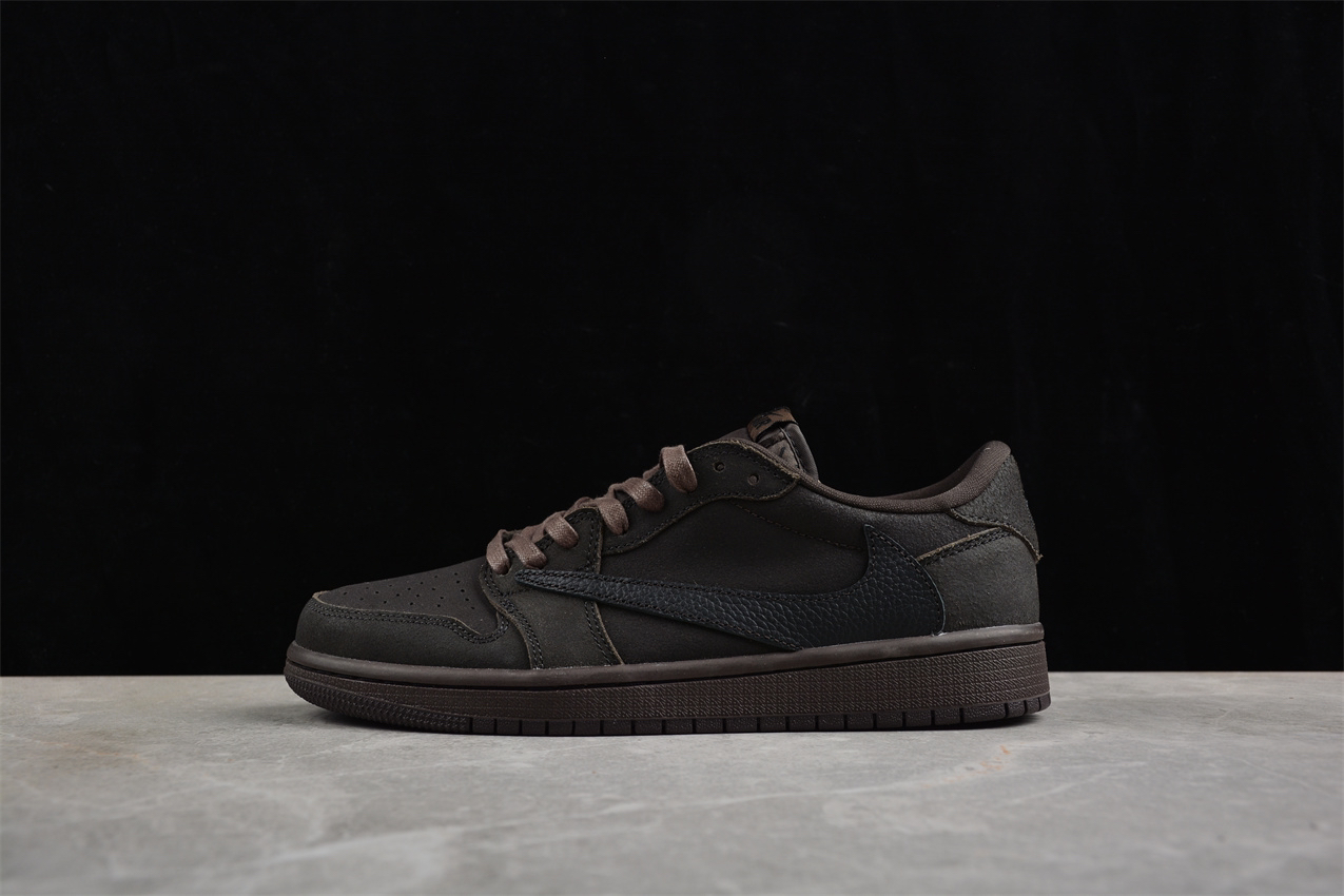 Jordan Low Sneakers