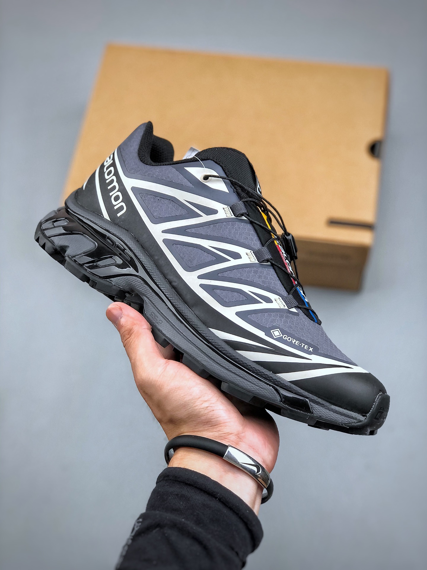 Salomon XT-6 Sneakers