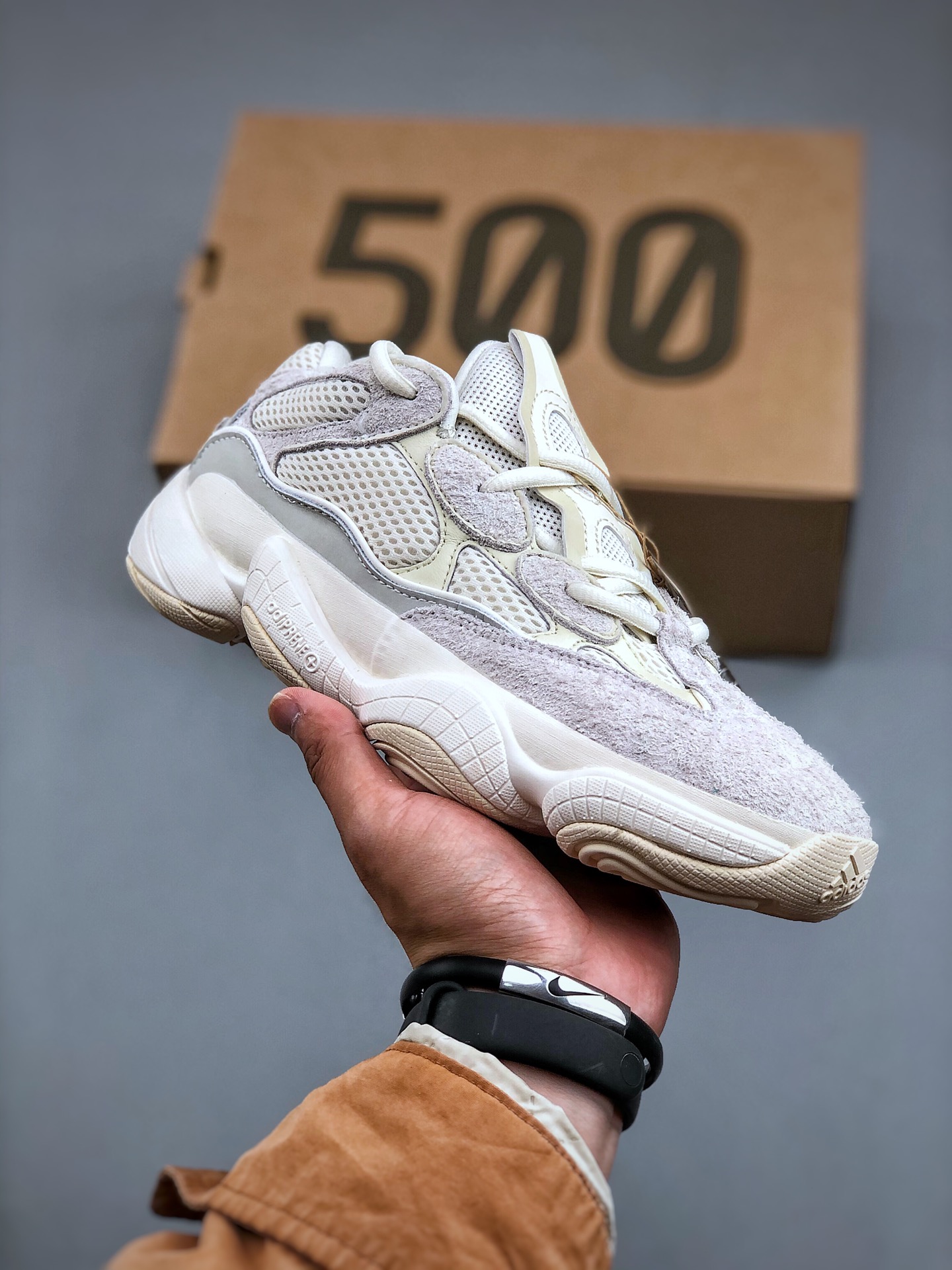 Yeezy Sneakers