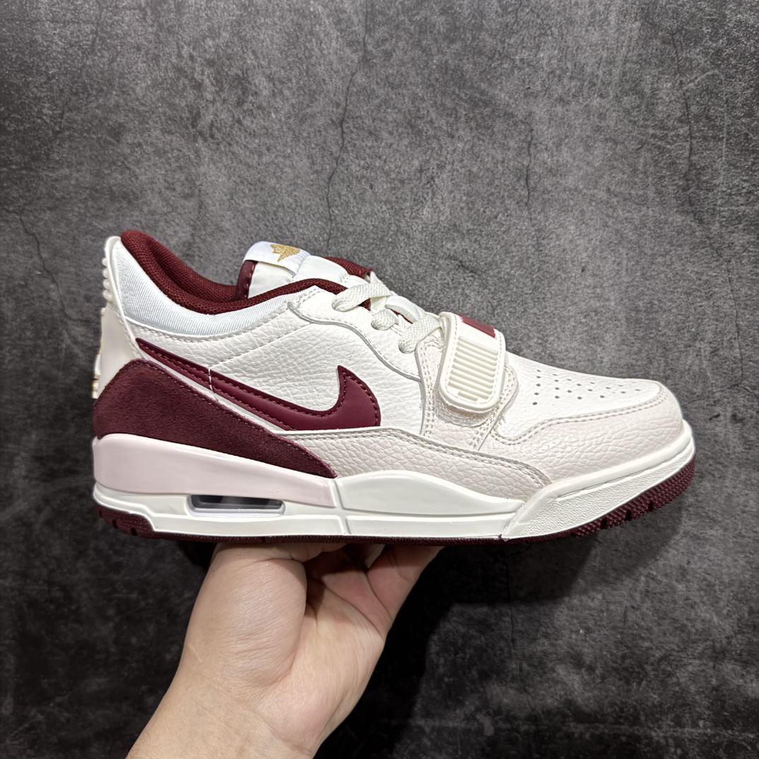 Jordan Air Jordan Low Sneakers