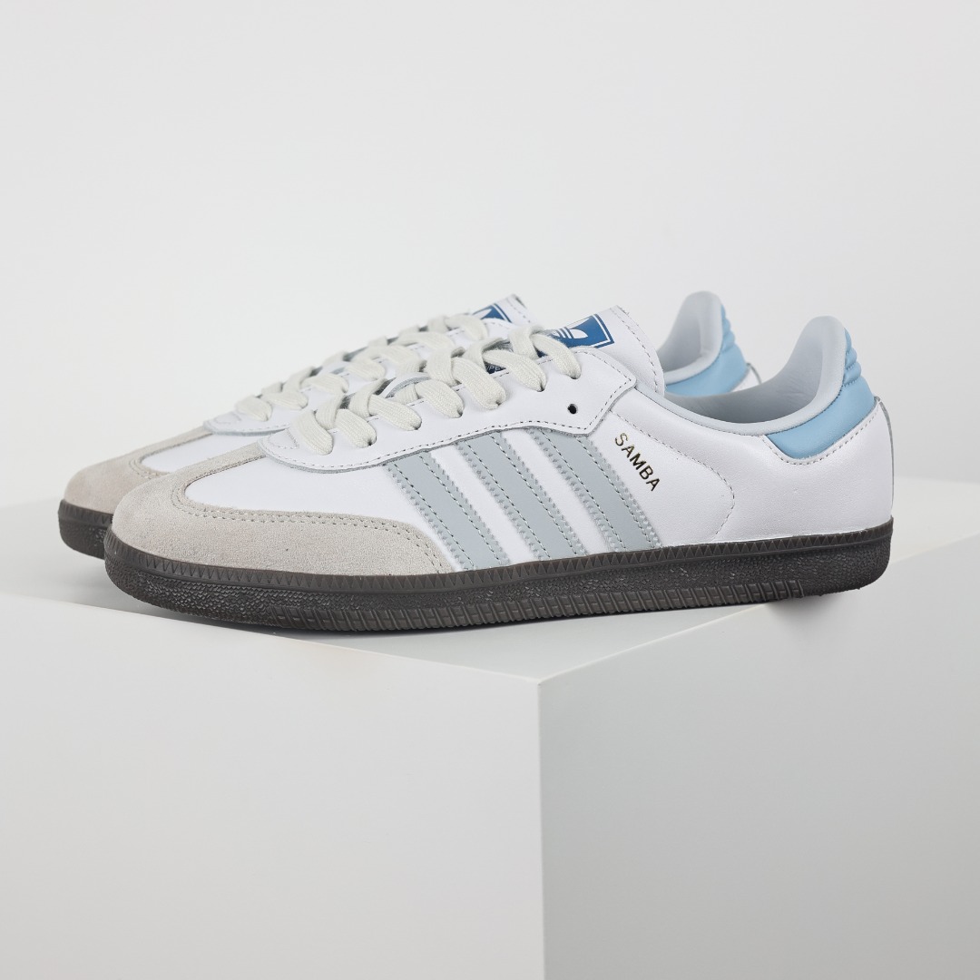 Adidas Samba Sneakers