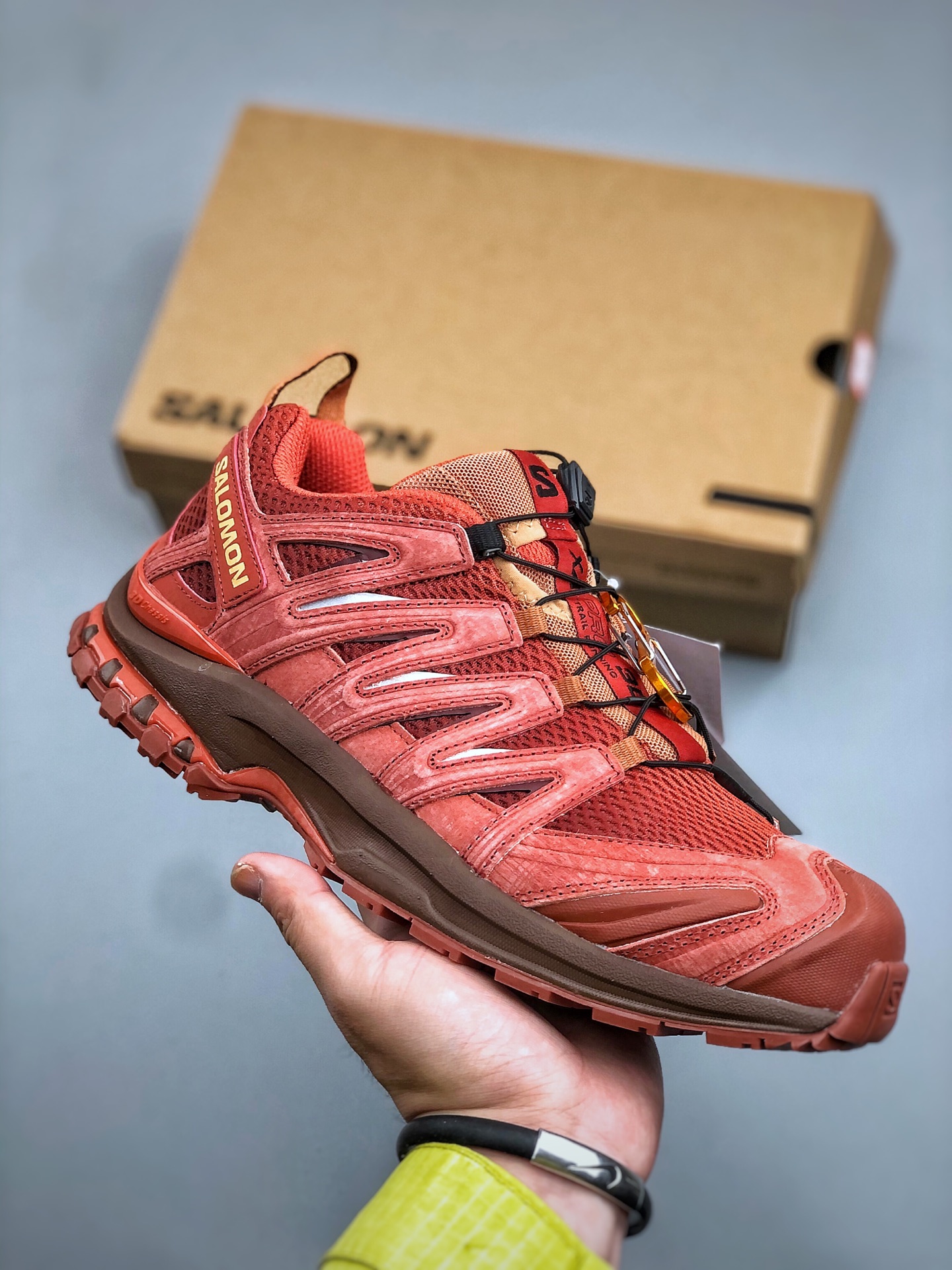 Salomon Sneakers
